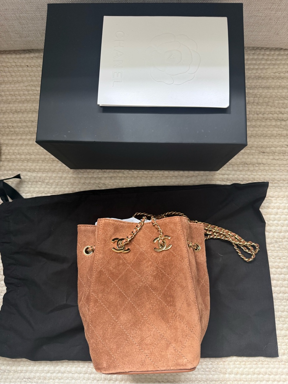 Chanel 26A Suede Bucket Bag with GHW - Picture 6 of 7